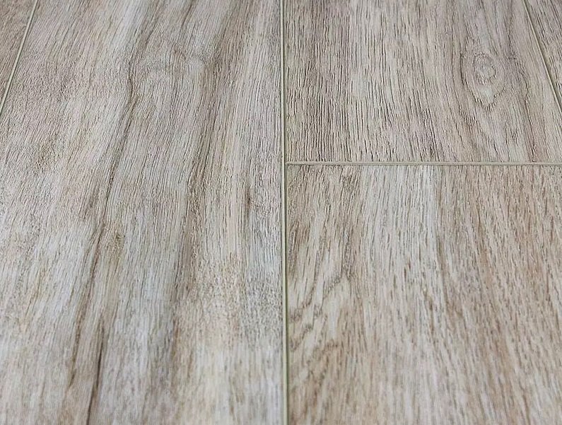Кварцвинил Planker Elegant Line 3004 Дуб Эффект