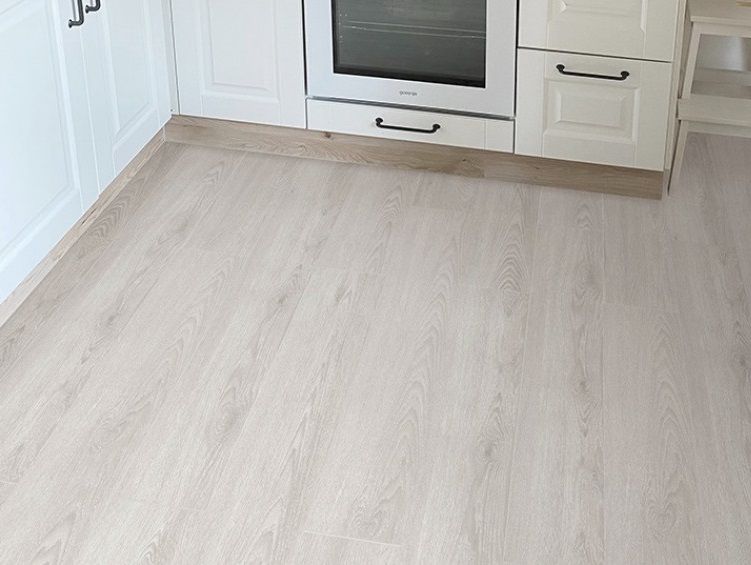 Кварцвинил Floor Factor Classic 02 White Smoke Oak